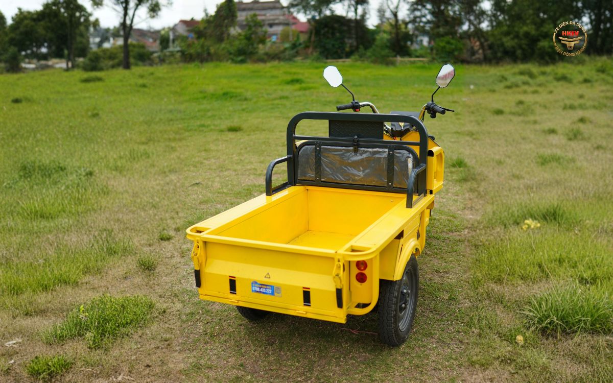 Xe điện chở hàng là gì? Cấu tạo và ưu điểm vận hành thực tế 1 xe-dien-cho-hang-la-gi